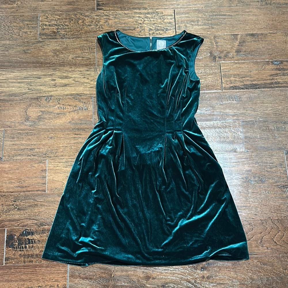 Vince Camuto Green Velvet Dress